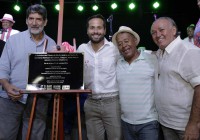 Prefeitura inaugura Areninha Realengo – Marcelino D’Almeida, Marcelo Calero, Tiãozinho Mocidade e Vicente descerraram a placa –